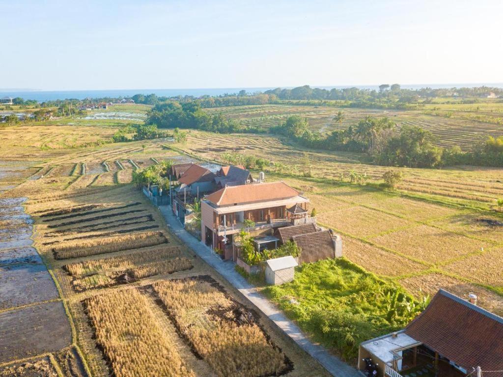 Pondok Lulik Seseh Beach Munggu Esterno foto